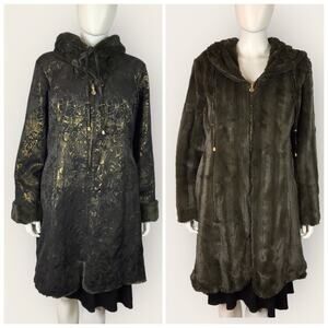 Iman NWT Faux Fur Reversible Jacket Knee Length Floral Black & Gold Coat